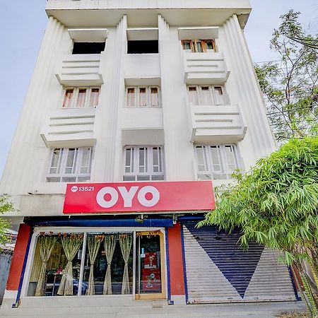 سيليجوري Oyo 13521 Sudhriti Hotel المظهر الخارجي الصورة