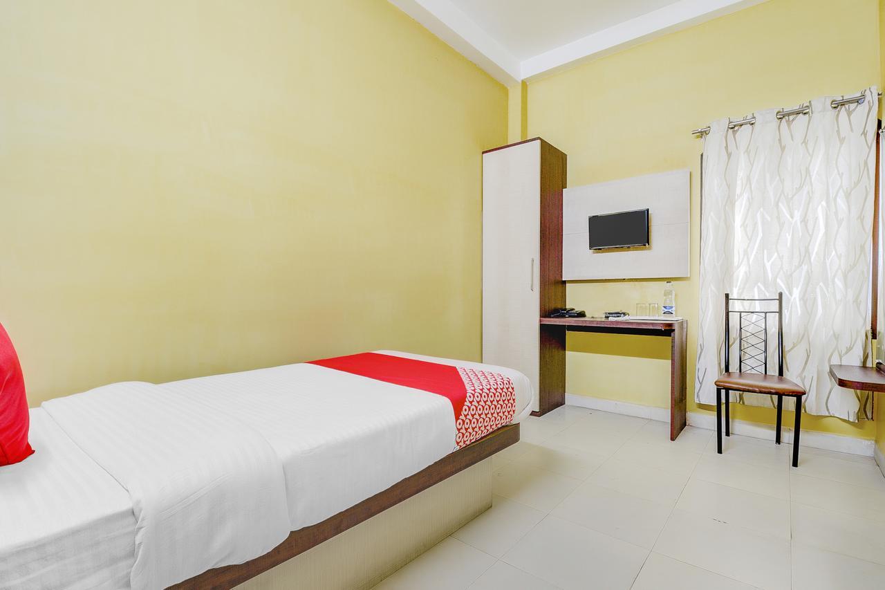 سيليجوري Oyo 13521 Sudhriti Hotel المظهر الخارجي الصورة