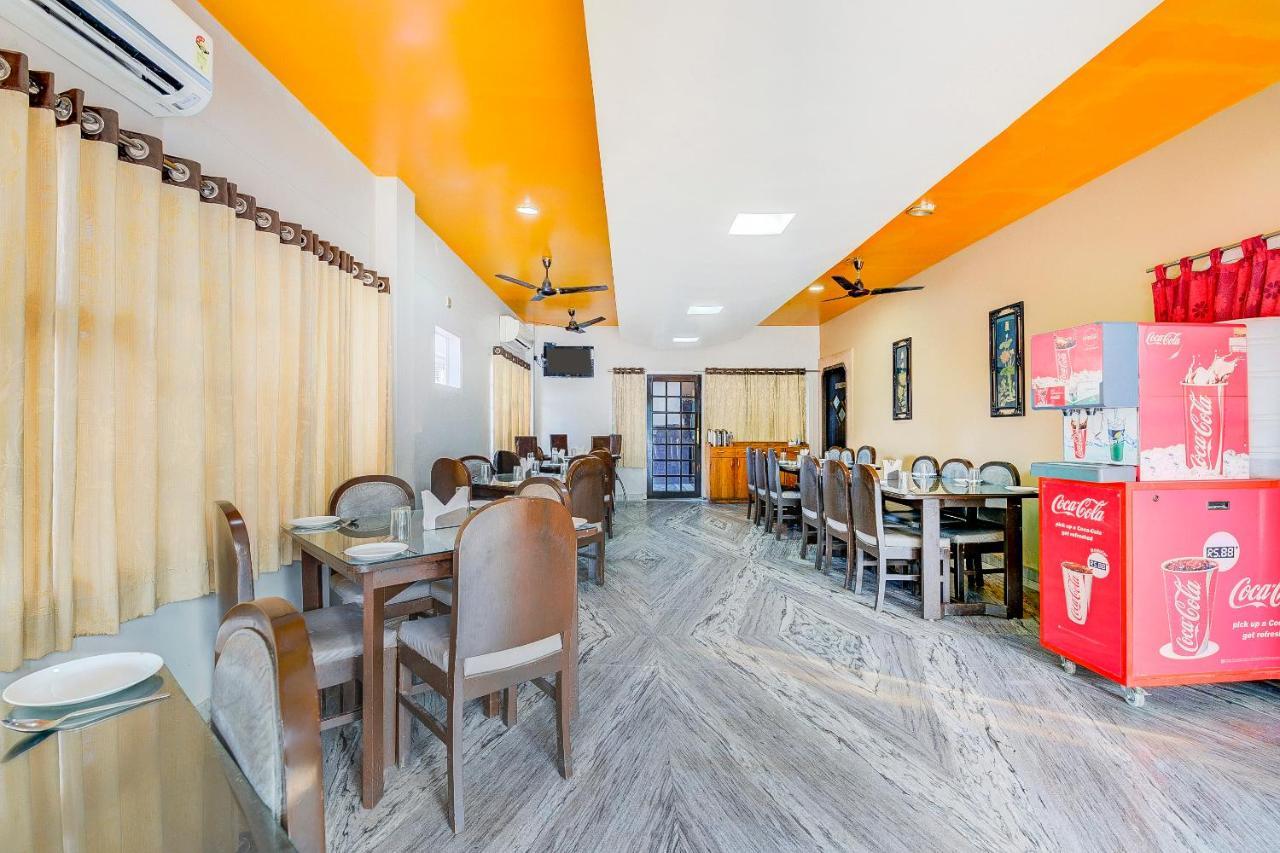 سيليجوري Oyo 13521 Sudhriti Hotel المظهر الخارجي الصورة